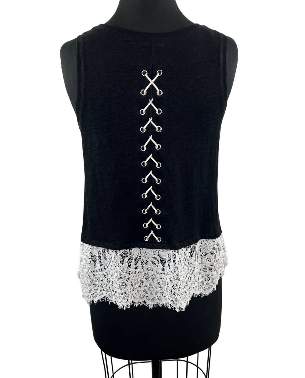 Generation Love Black Linen White Lace Hem Lace-Up Back Tank Sleeveless Top M